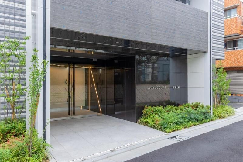 アジールコート池尻大橋のエントランス