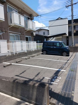 【駐車場】 | メゾンハッピーⅠ