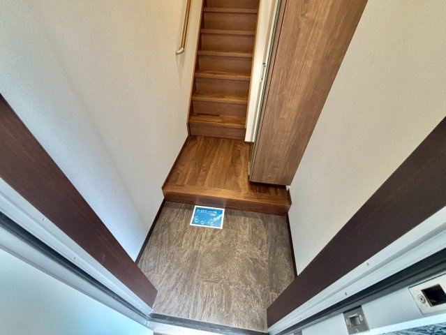 元町ハウスの玄関