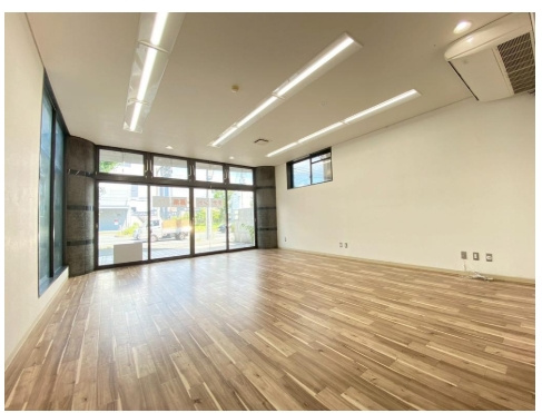 スクリーン3233の内装