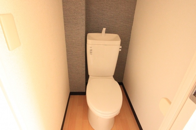 エスポアール春日Ⅰのトイレ