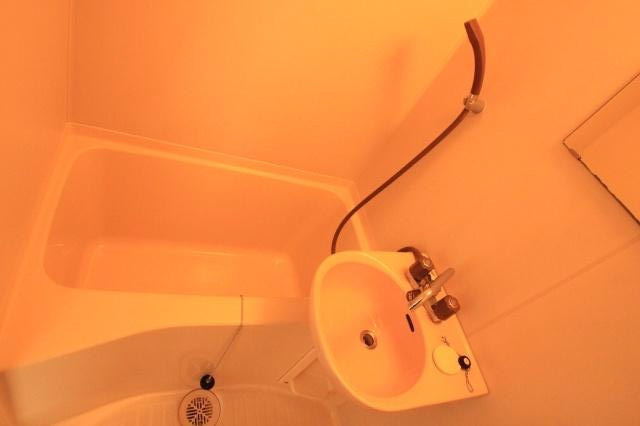 エスポアール春日Ⅰの浴室