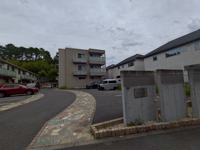 エスポワール・アイ北春日丘Ⅲの駐車場