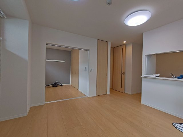 エスポワール・アイ北春日丘Ⅲの居間・リビング