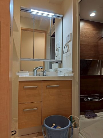 エスポワール・アイ北春日丘Ⅲの洗面所