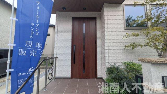 藤沢市辻堂東海岸２丁目１－８－３戸建ての玄関|ゆったりとした玄関です