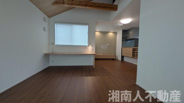 藤沢市辻堂東海岸２丁目１－８－３戸建ての居間・リビング|ゆったり過ごせる居間です