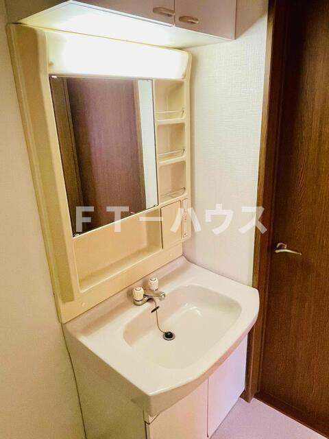 すばる鷺沼の洗面所