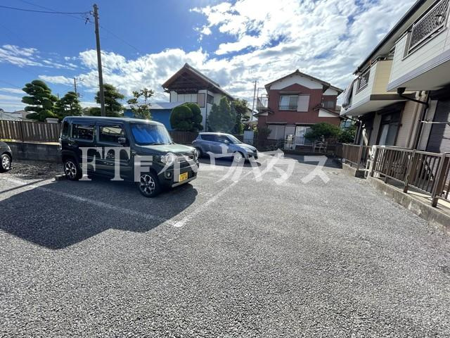 すばる鷺沼の駐車場