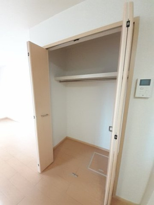 【収納】 | クラール曽比Ⅱ | たっぷりとした収納スペースです