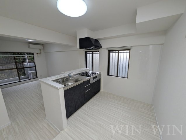 フィオーレ・アダチのキッチン