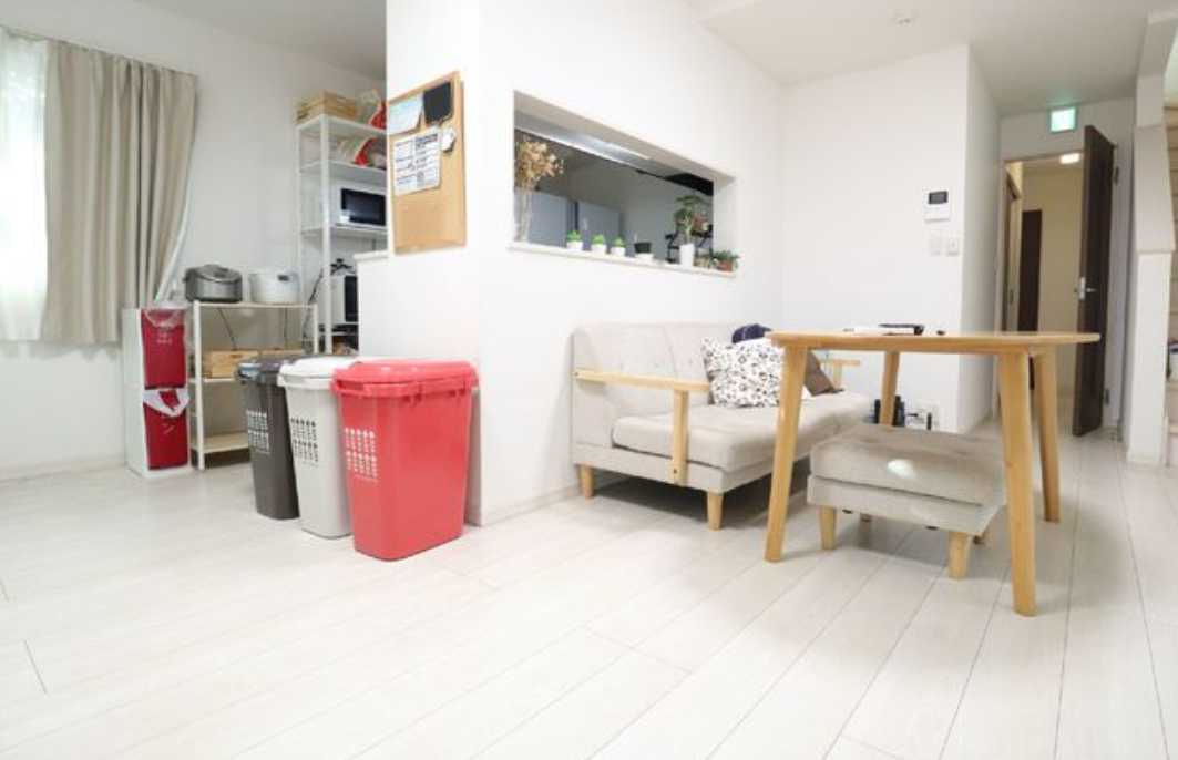 シェアラ二子玉川　最上階　家具付き　シェアハウスの居間・リビング|※共同