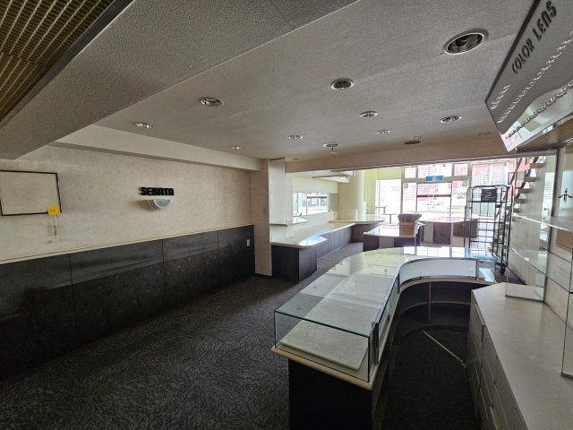 乙店舗兼住宅（建物全体）の内装|店舗事務所部分