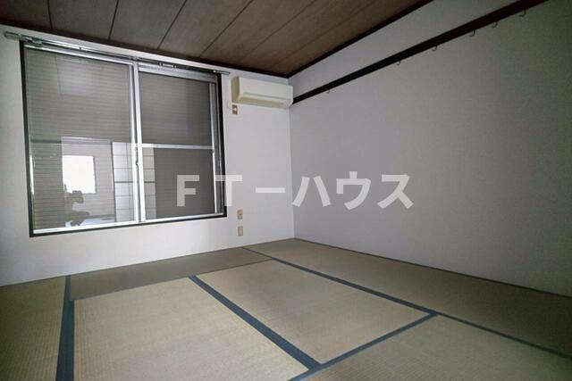 東習ハイツの寝室