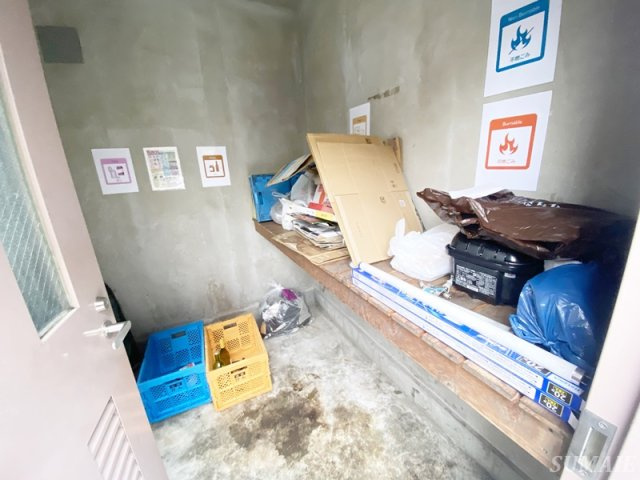 北区滝野川２丁目の賃貸マンションのその他共用部分|敷地内ゴミ捨て場です☆