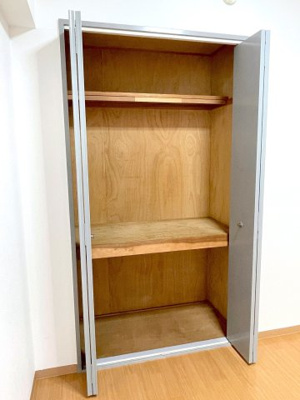 【寝室】 | メゾンドゥフレール　２－Ｉ | 北西　洋室6．17帖