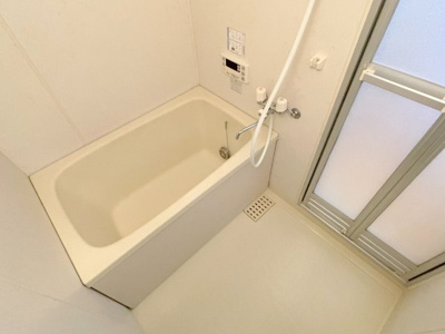 【浴室】 | メゾンドゥフレール　２－Ｉ | 浴室　追い焚き給湯