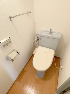 【トイレ】 | メゾンドゥフレール　２－Ｉ | ＷＣウオシュレット　つき♪