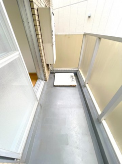 【バルコニー】 | メゾンドゥフレール　２－Ｉ