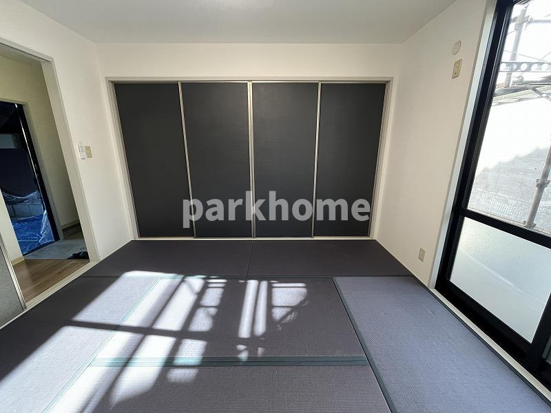 ハイツ岩郷 B棟の和室