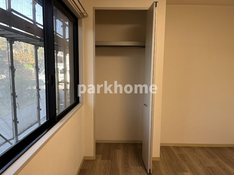 ハイツ岩郷 B棟の収納