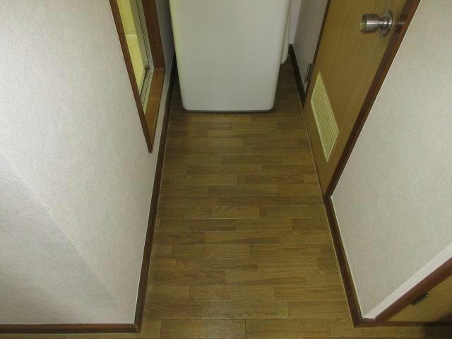 エスレイアⅠの洗面所