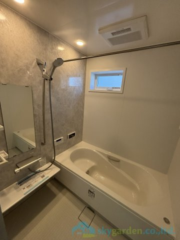 小田原市中新田　未入居戸建　全2棟2号棟の浴室