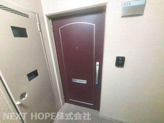 【玄関】 | シャルマンコーポ伊丹2号棟　南向き | 玄関ドアです♪