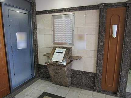 フローレンス緑井グランドアーク弐番館のロビー