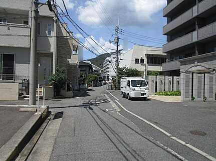 フローレンス緑井グランドアーク弐番館の周辺
