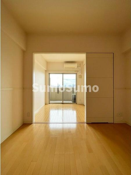 F・PARC西新の居間・リビング