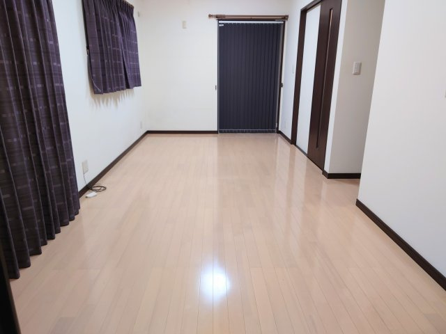 【居間・リビング】の画像