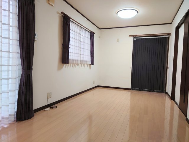 【居間・リビング】の画像