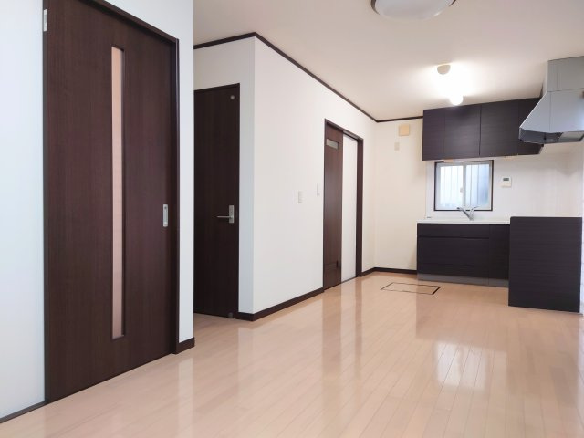 【居間・リビング】の画像