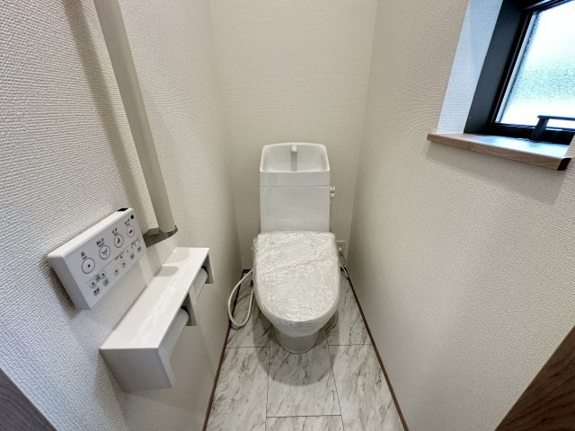 神戸市垂水区南多聞台３丁目新築戸建A号棟のトイレ