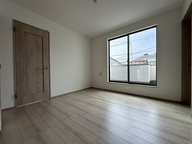 神戸市垂水区南多聞台３丁目新築戸建A号棟の洋室