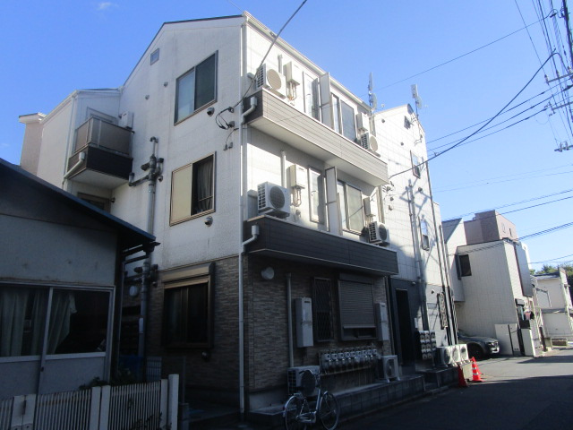 足立区江北７丁目の一棟アパート