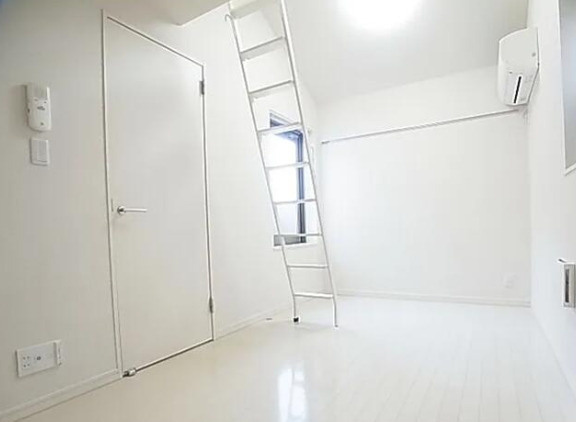 足立区江北７丁目の一棟アパートの内装