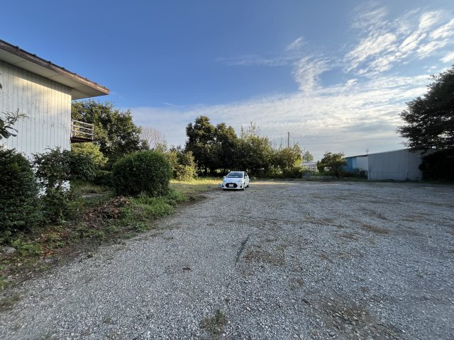 店舗・資材置き場用地　日高市大谷沢の外観