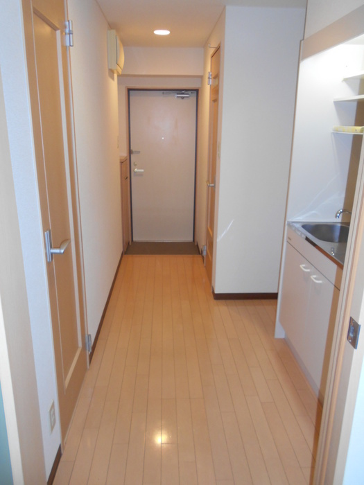 ヴァンヴェール広国際通りの玄関