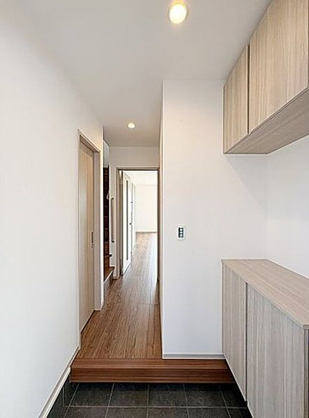 庄南パークＤの玄関