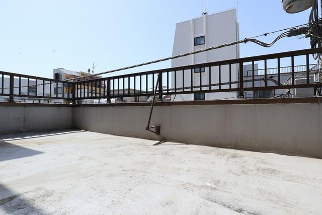 全面に建物なし。
