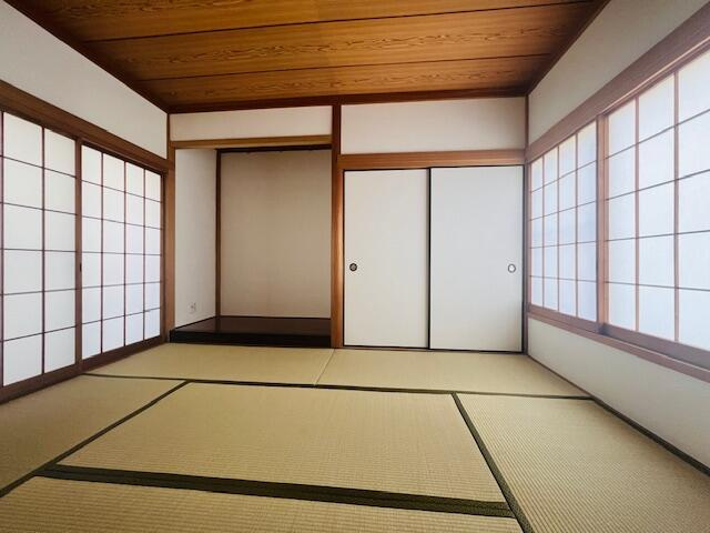 鎌ヶ谷市南初富四丁目　貸し戸建ての和室