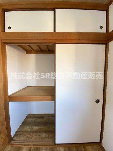 若江西新町3丁目中古戸建の収納|大きなものも収納できそうです