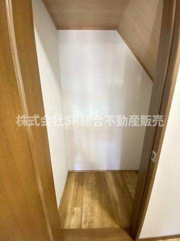 若江西新町3丁目中古戸建の収納|収納スペース豊富です♪