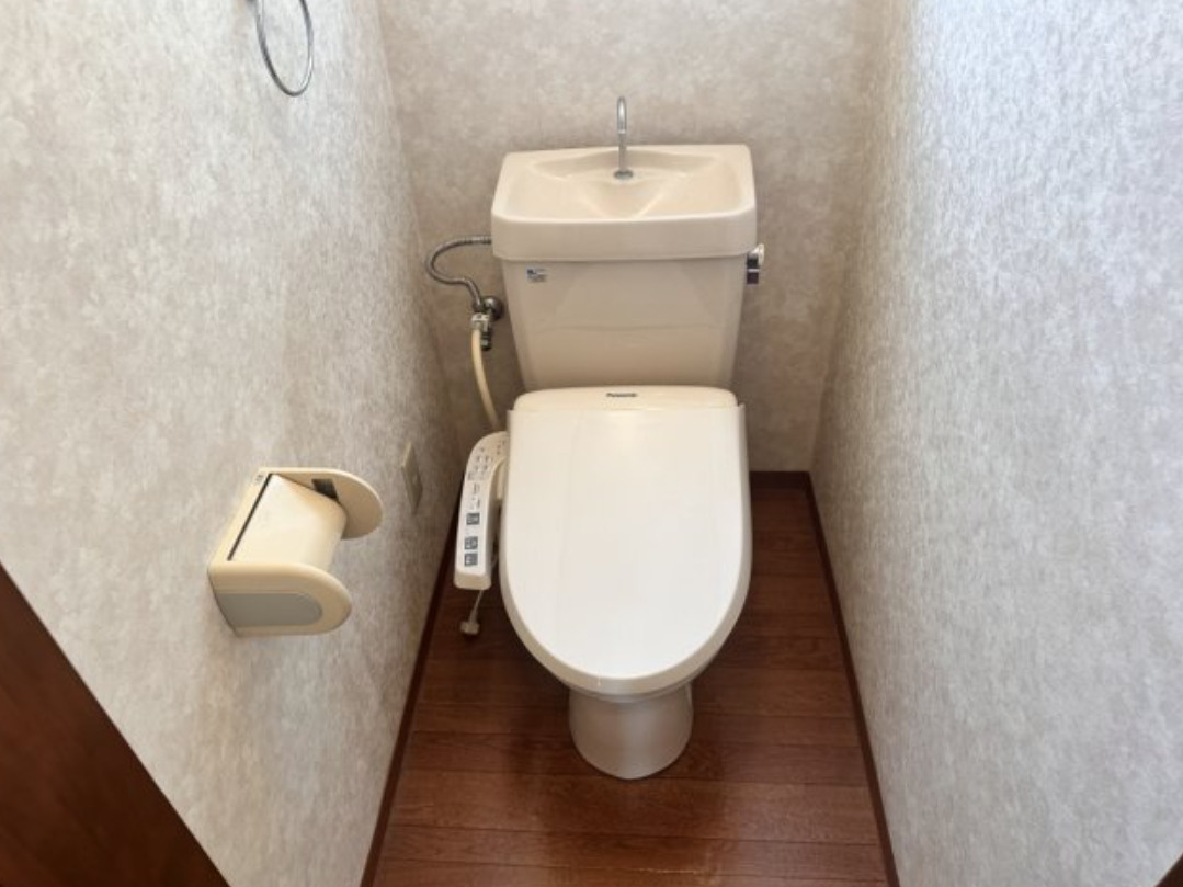 アガサントのトイレ