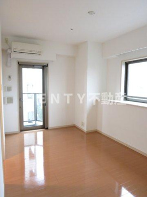 【居間・リビング】 | クリオ戸越銀座弐番館 | 居間です