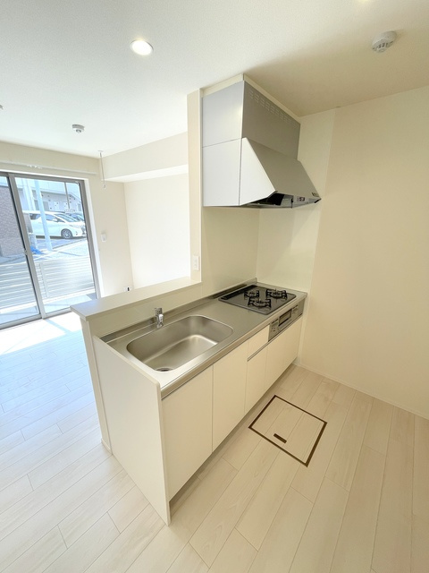 エトワール中村のキッチン|★ガス３口グリル付システムキッチン★