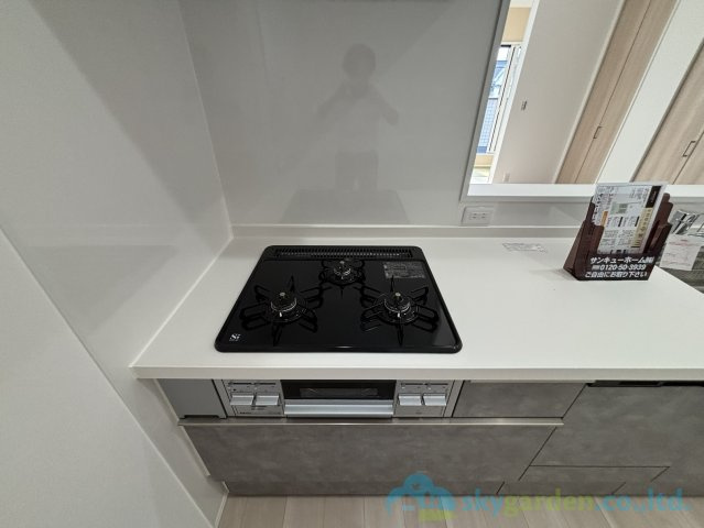 小田原市中新田　未入居戸建　全2棟1号棟のキッチン