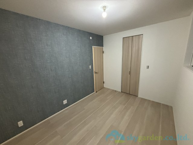 小田原市中新田　未入居戸建　全2棟1号棟の子供部屋